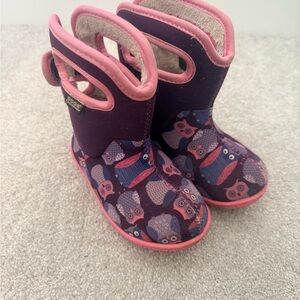 Bogs Kids' Pink and Purple Owl Boots infant size 7